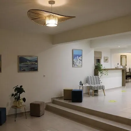 Kri Kri Village 2*