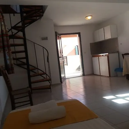 Hotel Kri Kri Village
