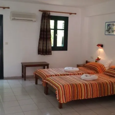 Hotel Kri Kri Village
